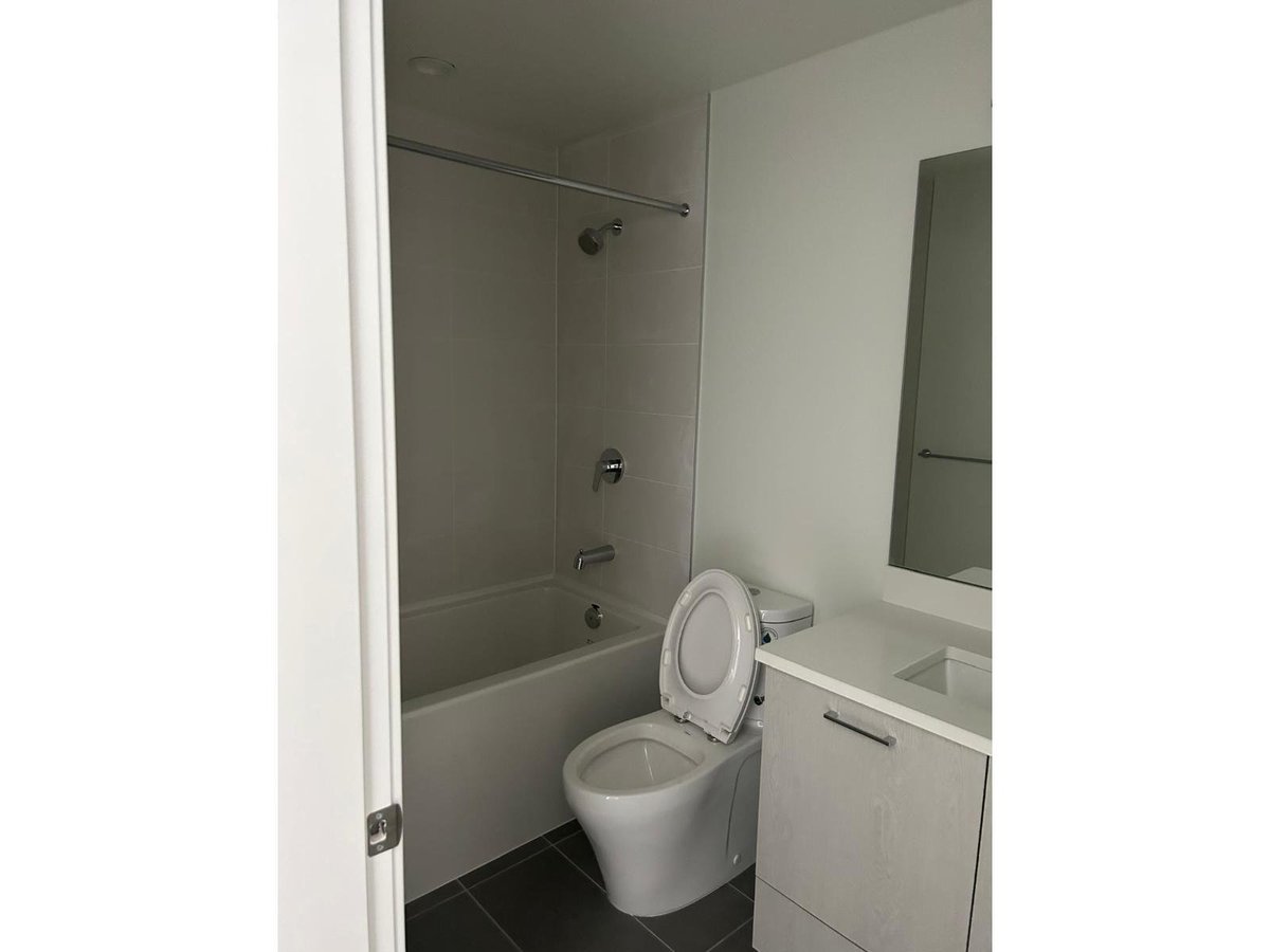 525 10777 138 STREET - Photo 8