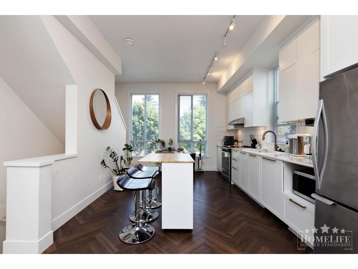 17 15828 27 AVENUE - Photo 4