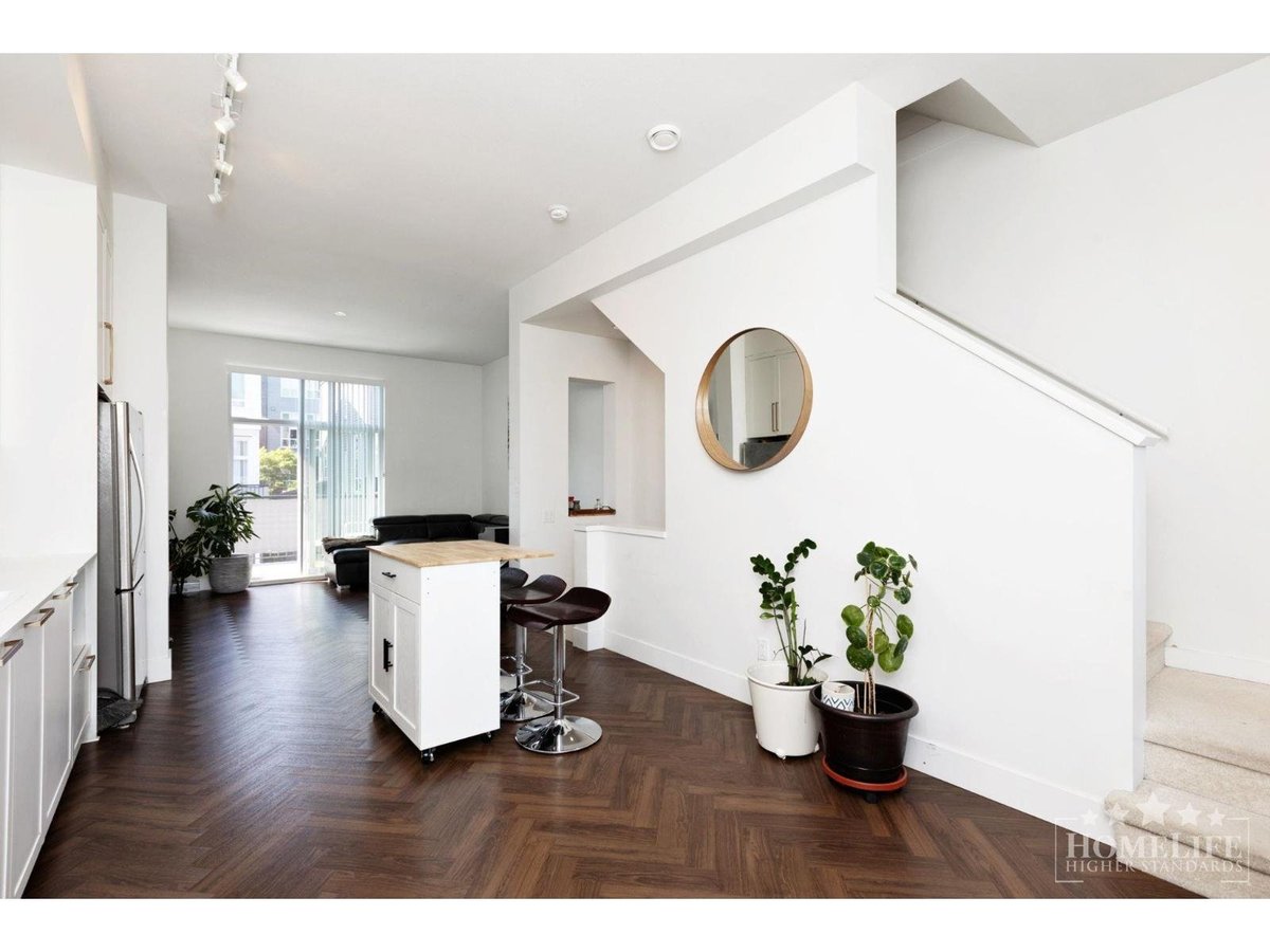 17 15828 27 AVENUE - Photo 7