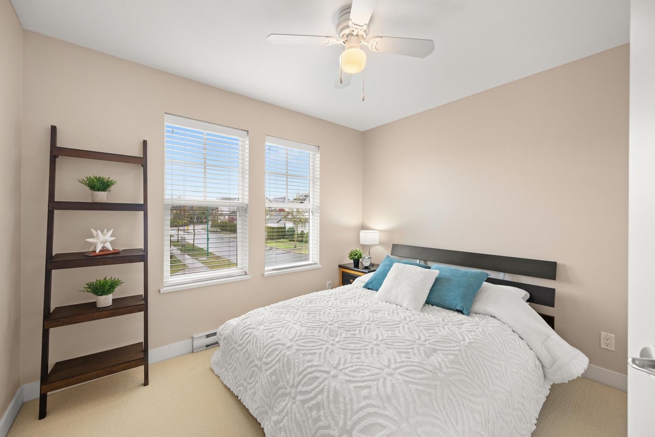 18990 67A Avenue - Photo 3