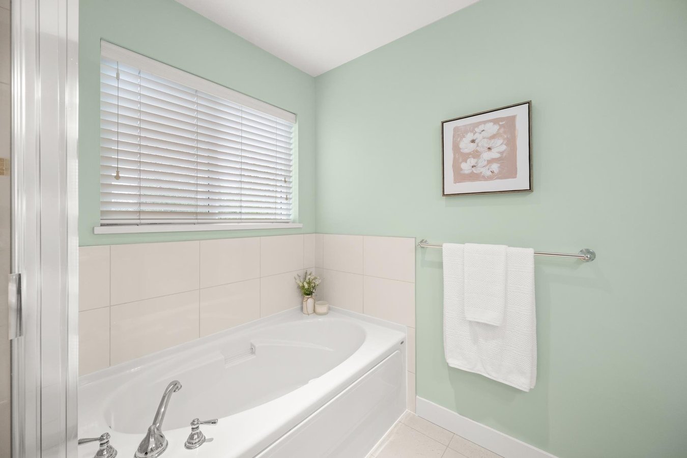 18990 67A Avenue - Photo 23