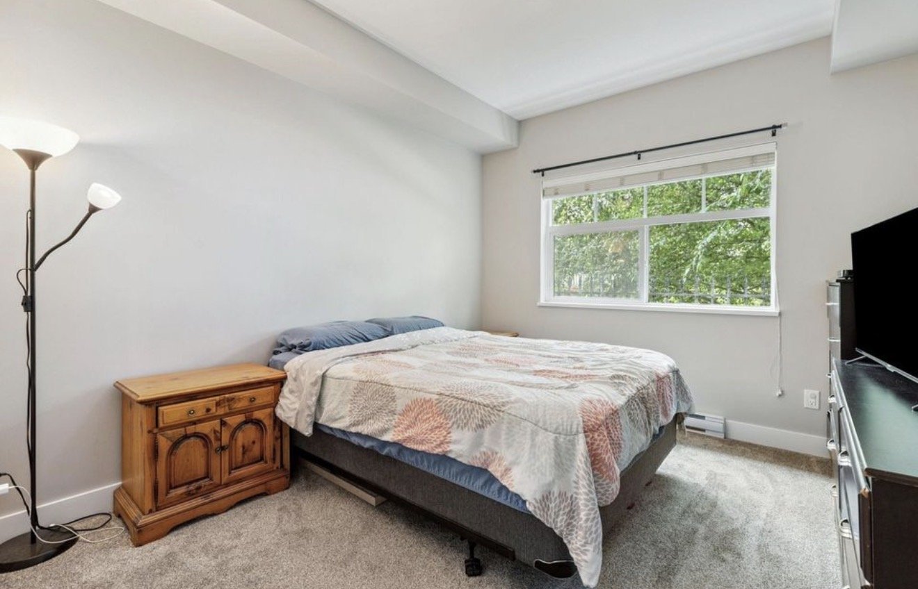 19530 65 Avenue - Photo 6