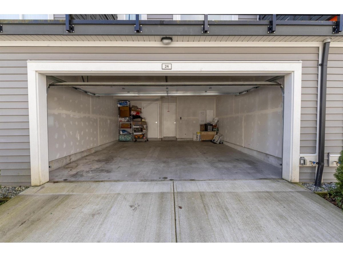 14151 58A Avenue - Photo 15