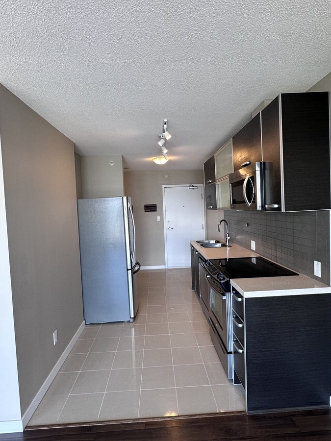 13688 100 Avenue - Photo 4