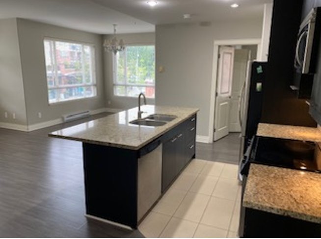 2970 King George Boulevard - Photo 10