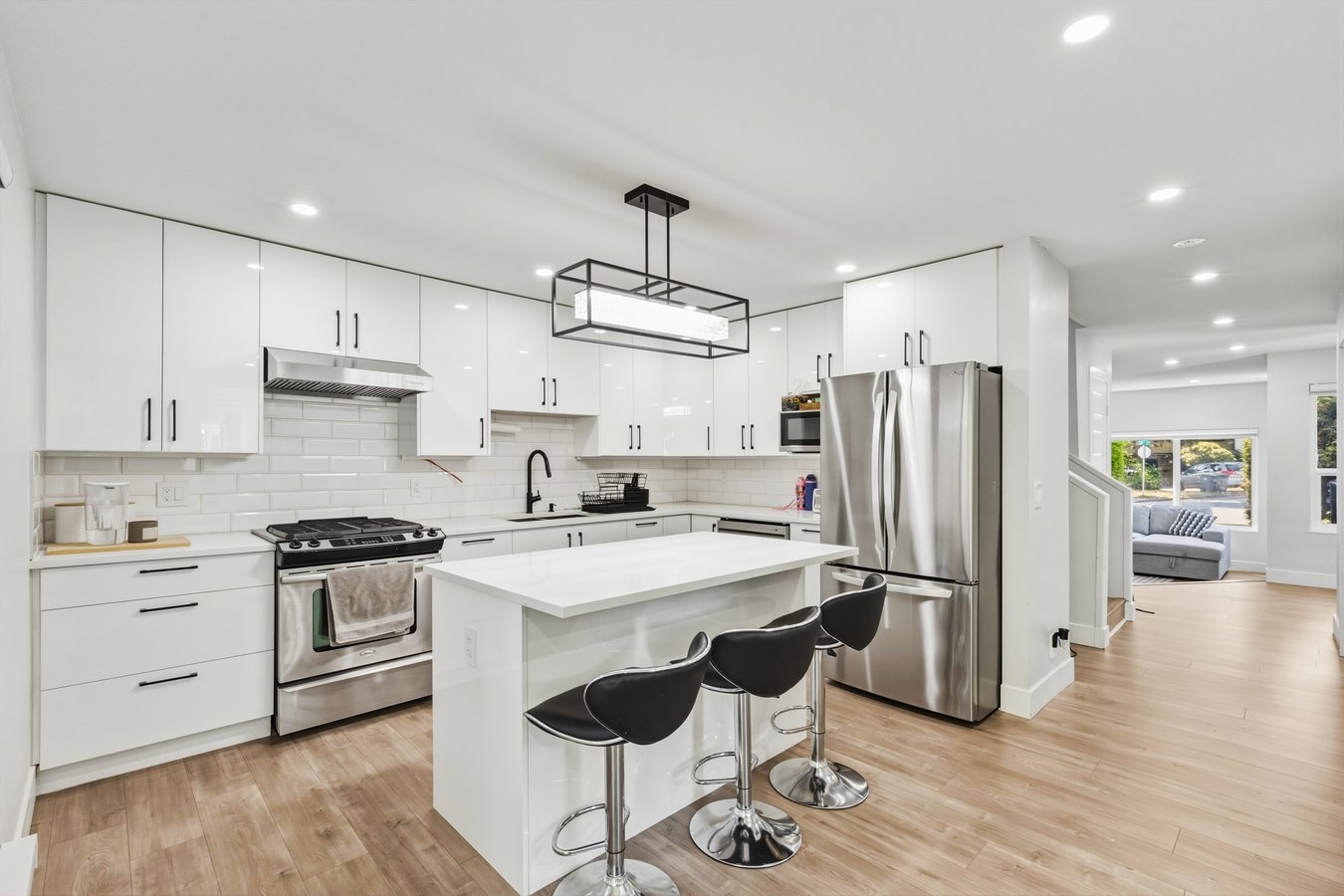 15691 20 Avenue - Photo 7