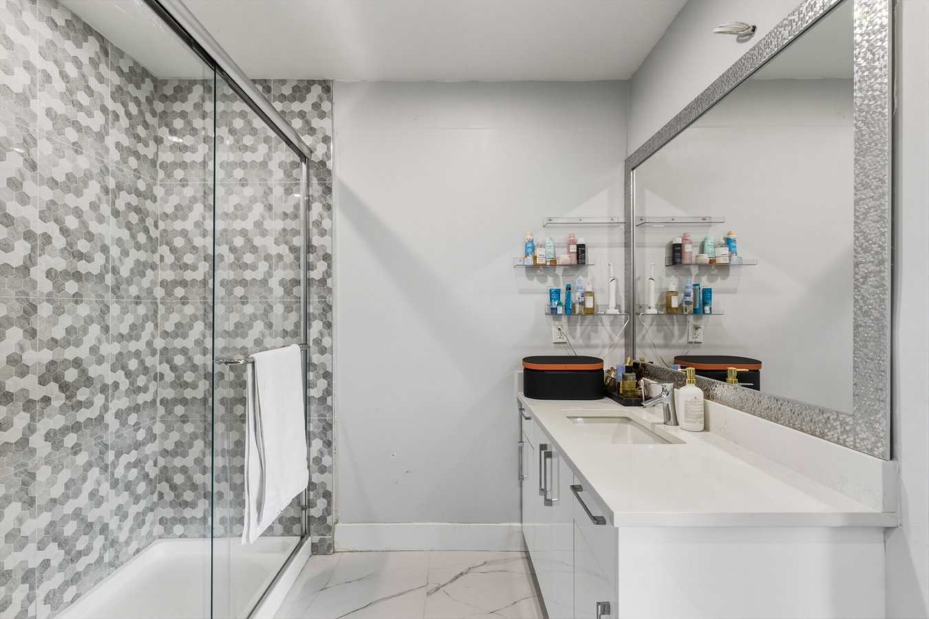 15691 20 Avenue - Photo 15