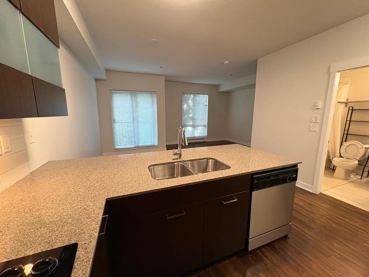 13321 102 A Avenue - Photo 3
