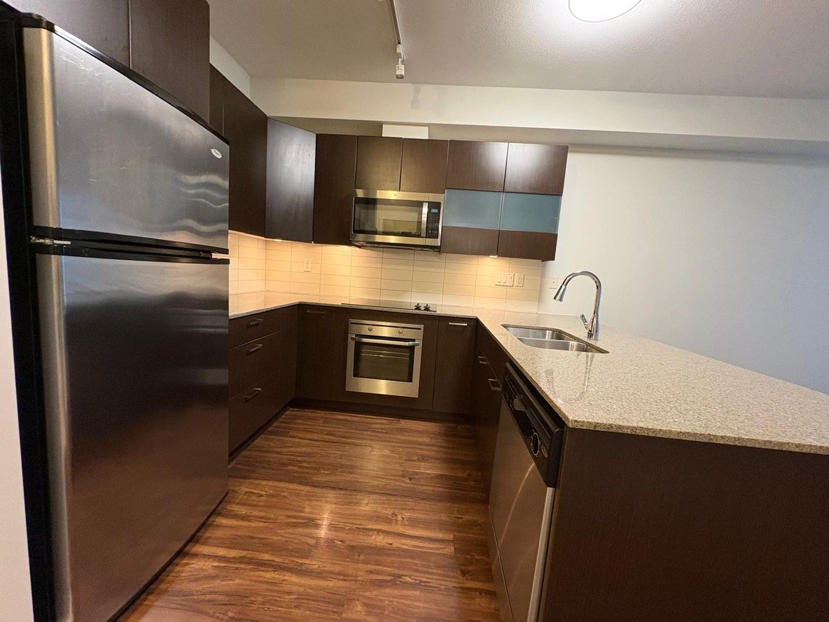 13321 102 A Avenue - Photo 11