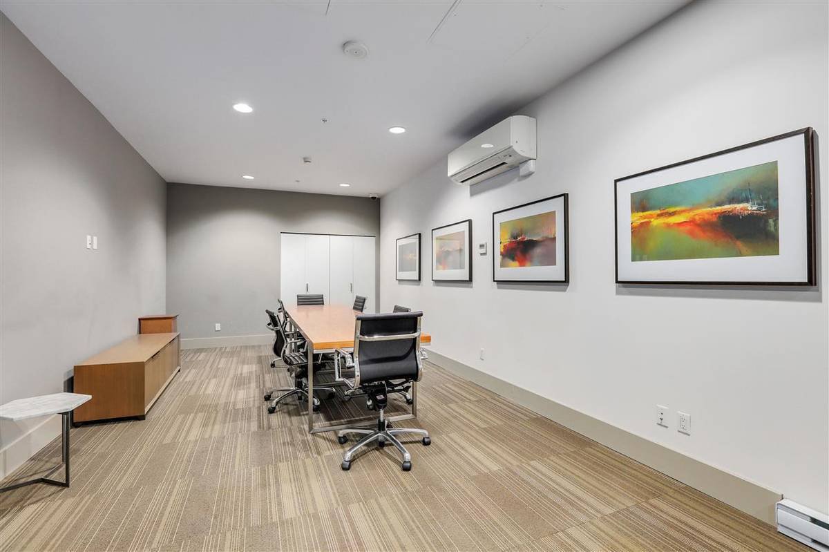 13325 102A Avenue - Photo 14