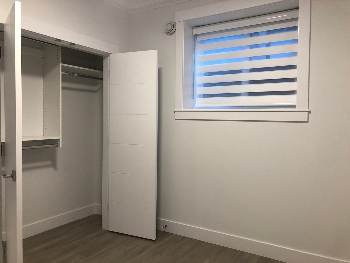 16791 18 Avenue - Photo 4