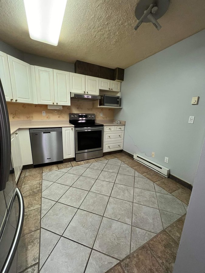 Rentals.ca Cloverdale Surrey Apartments, Condos and Houses For Rent