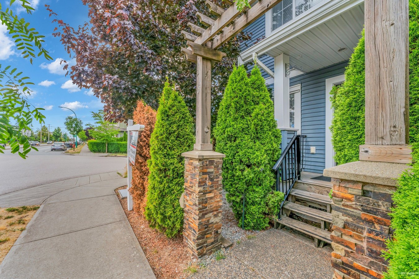 Rentals.ca Cloverdale Surrey Apartments, Condos and Houses For Rent