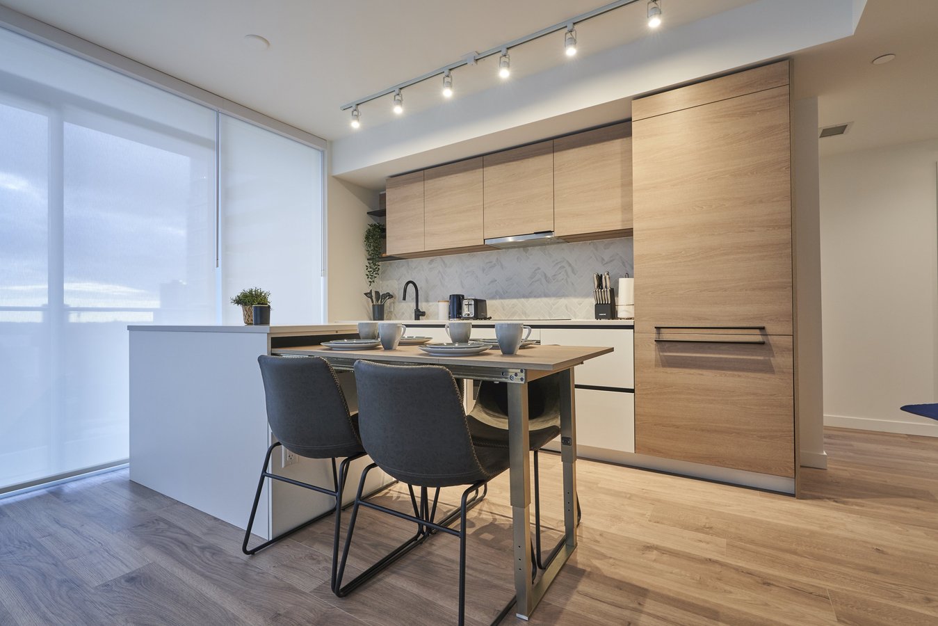 Rentals.ca Guildford Surrey Apartments, Condos and Houses For Rent