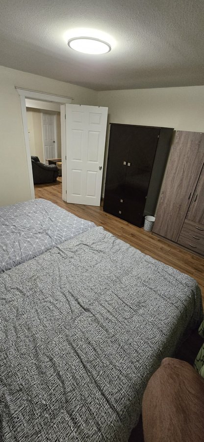 14794 58 Avenue - Photo 4