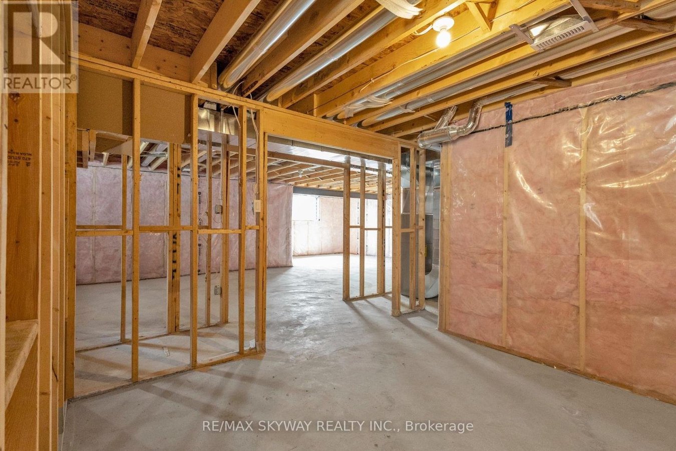 176 FOXBOROUGH PLACE - Photo 18