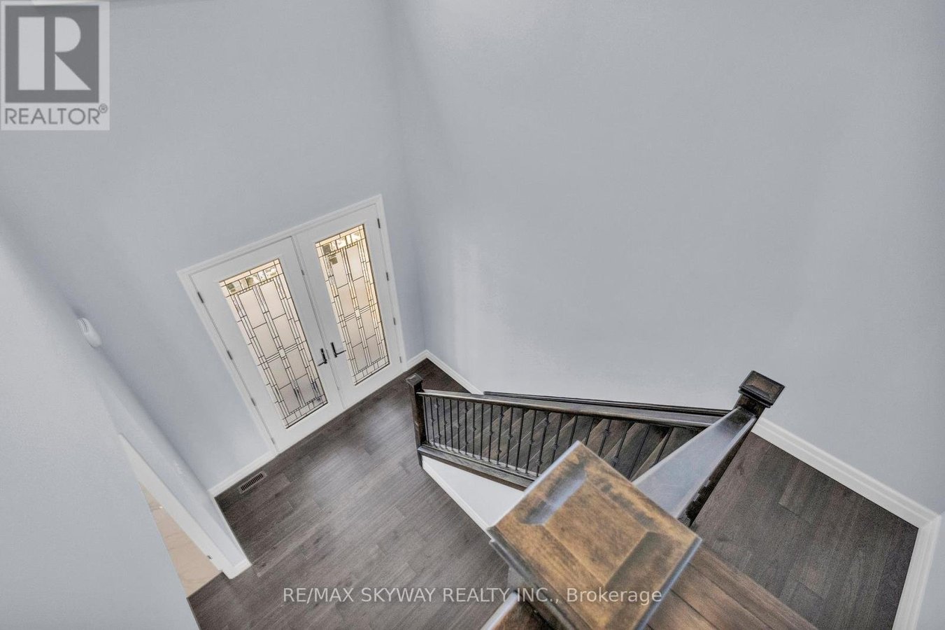 176 FOXBOROUGH PLACE - Photo 38