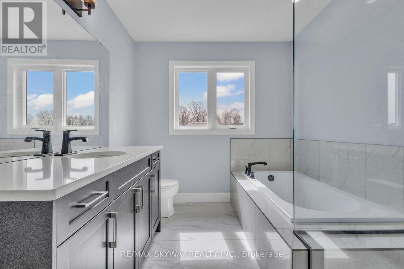 176 FOXBOROUGH PLACE - Photo 43
