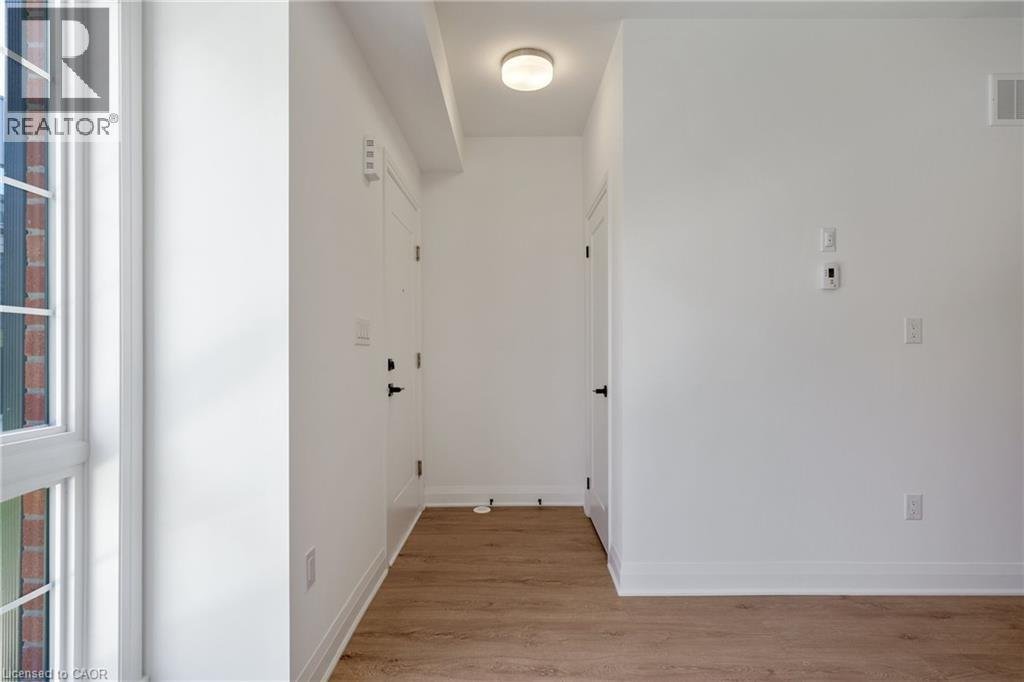30 BURLEIGH Mews - Photo 16