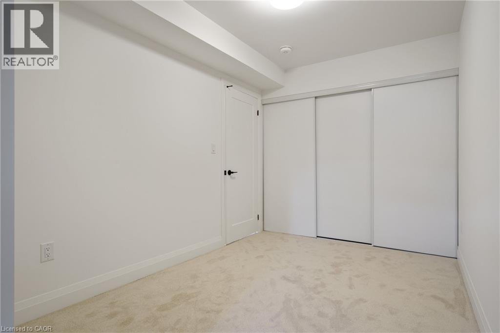 30 BURLEIGH Mews - Photo 28