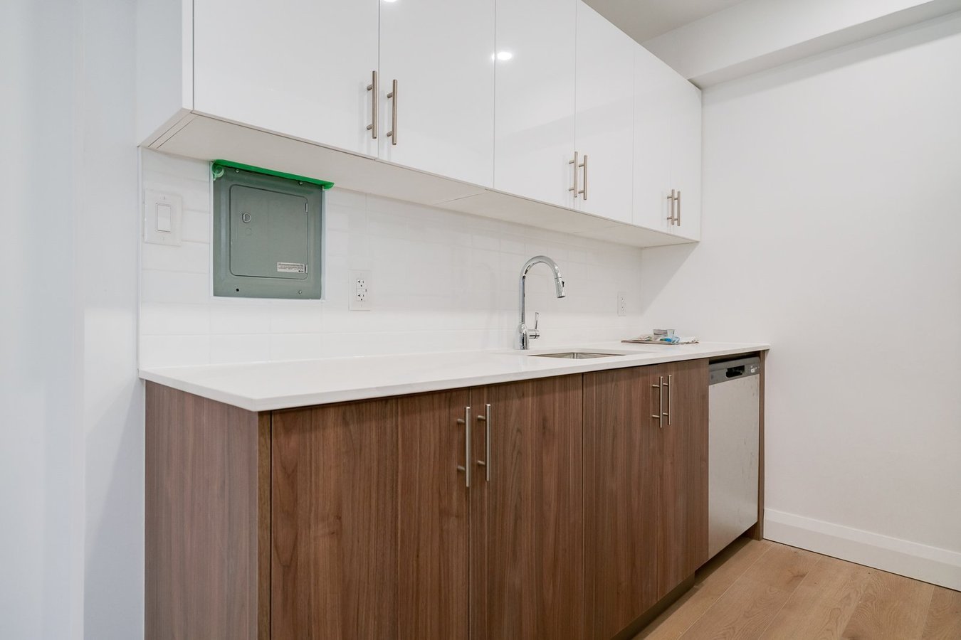 2707 Yonge Street - Photo 8