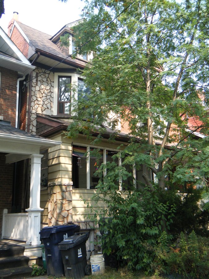 16 Greensides Avenue - Photo 2