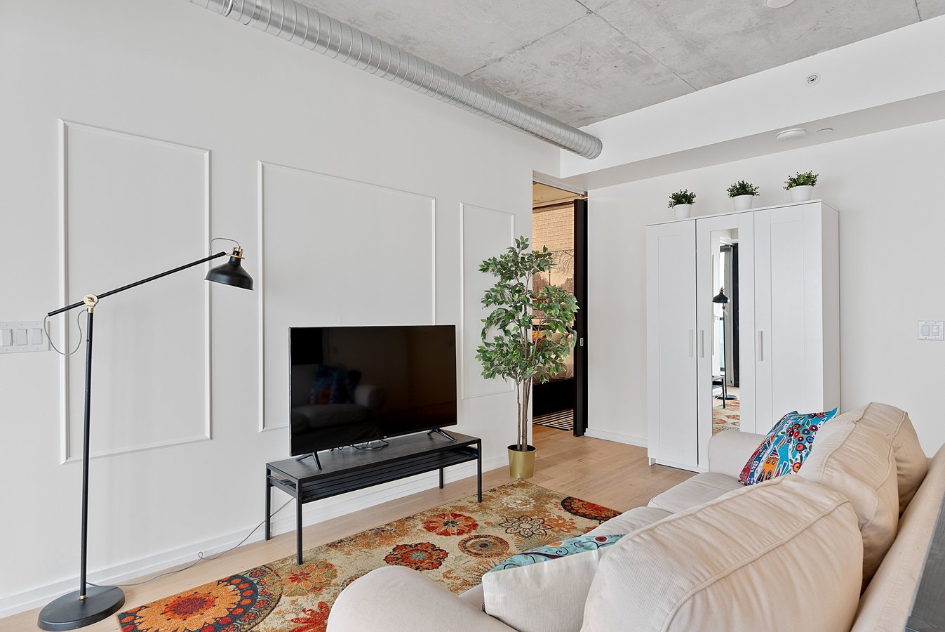 170 Bayview Avenue - Photo 14