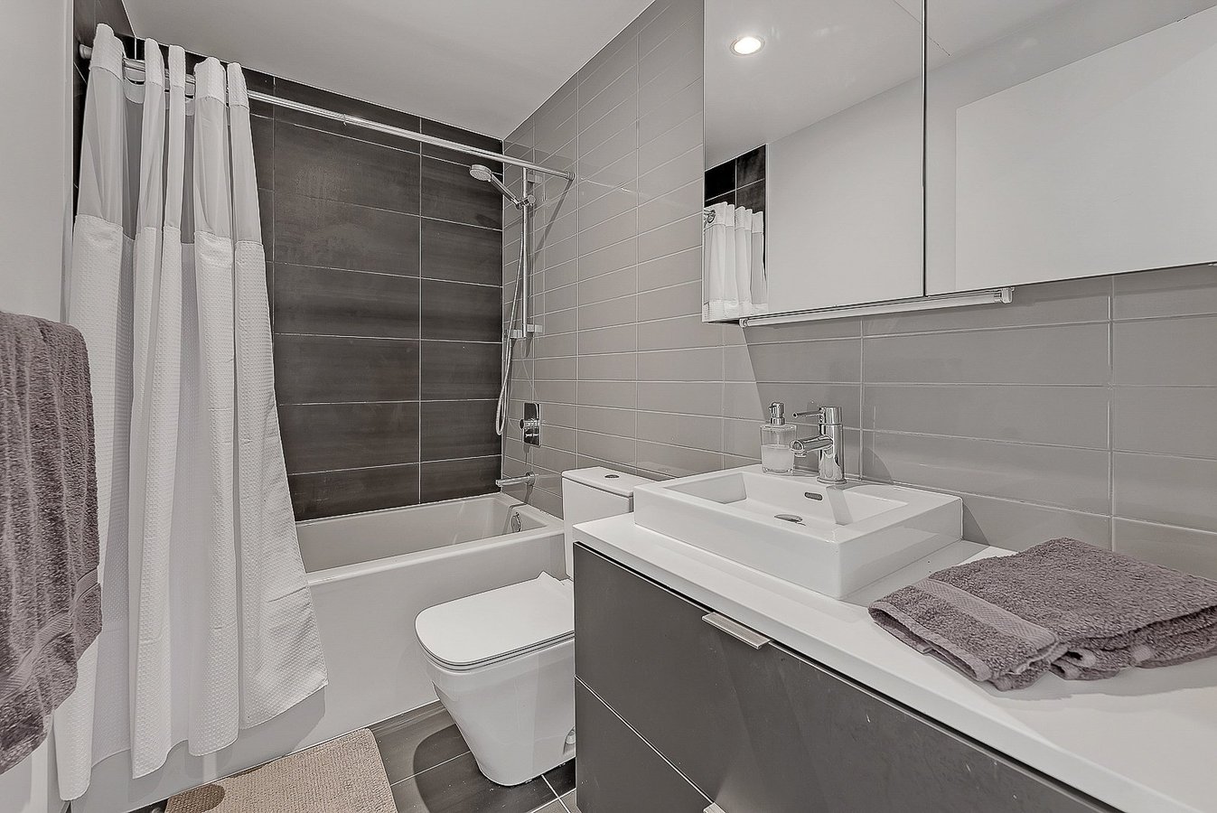 170 Bayview Avenue - Photo 19
