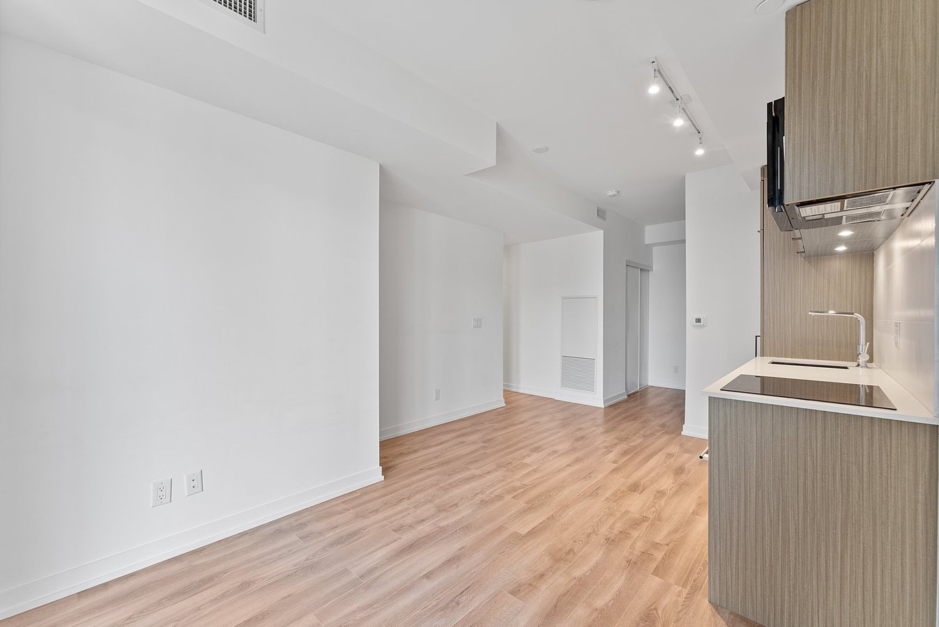 20 Edward Street - Photo 4