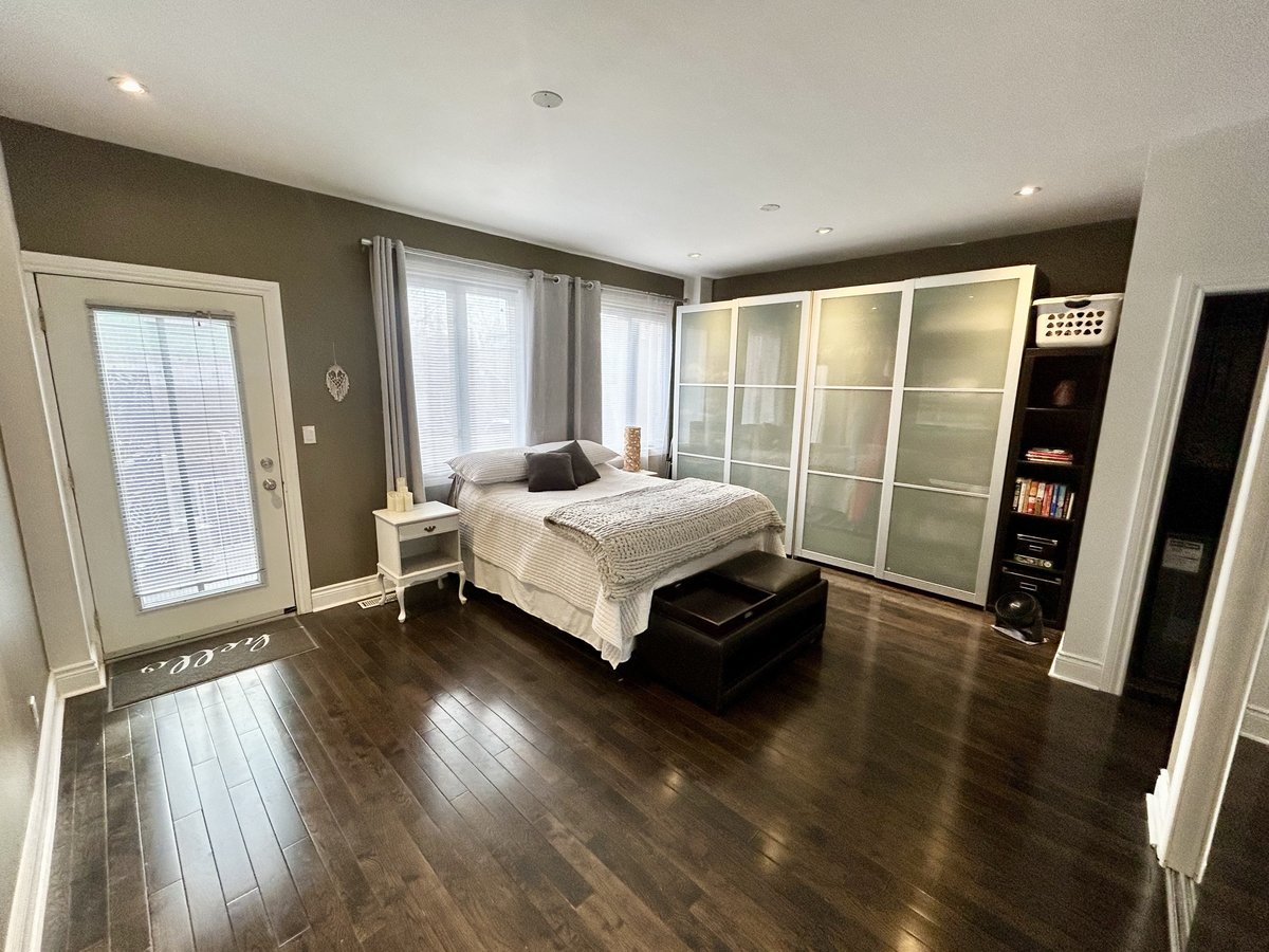 36 Coxwell Avenue - Photo 17