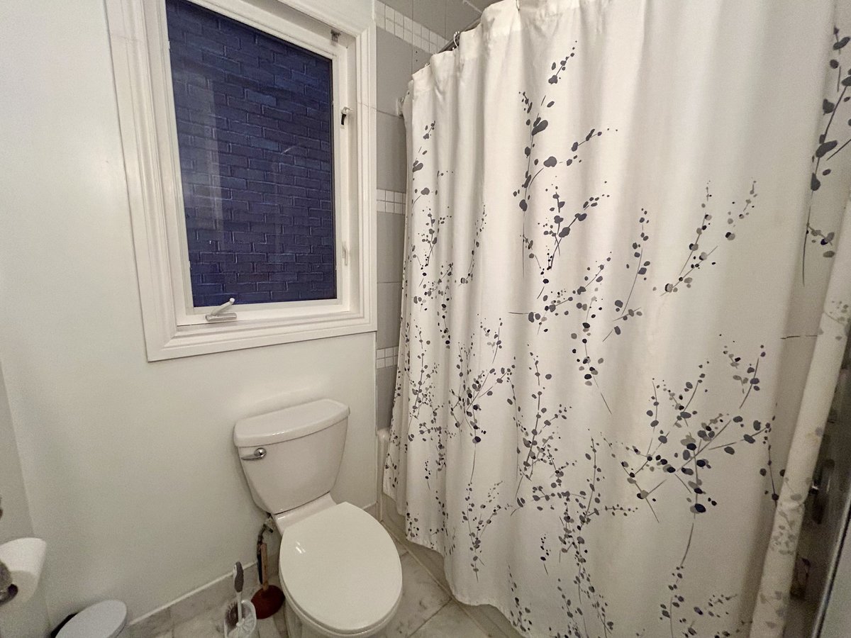 36 Coxwell Avenue - Photo 22