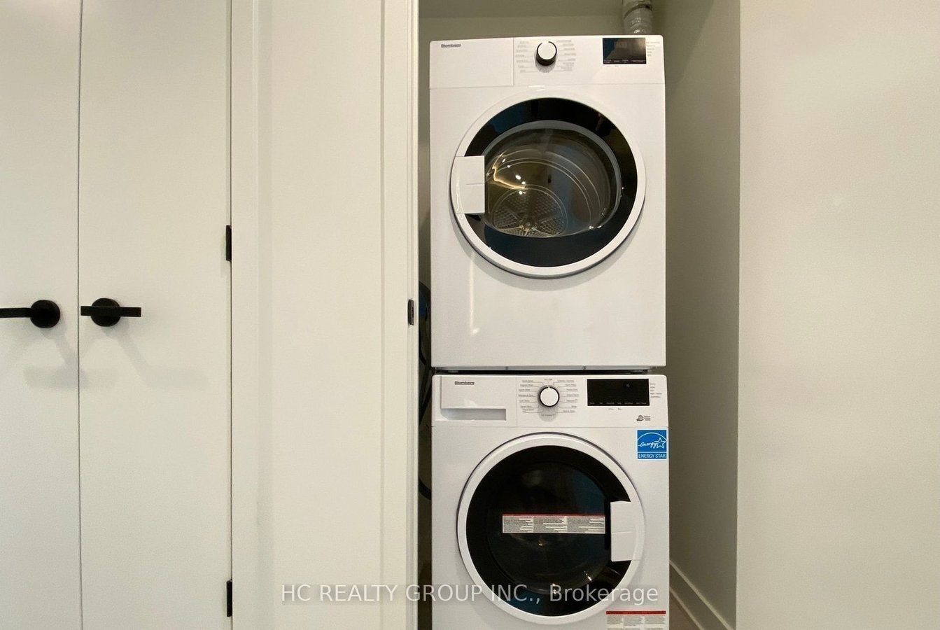 55 Charles Street East - Photo 7