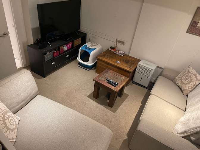 East End - Photo 9