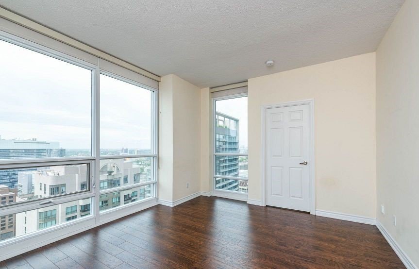 763 Bay Street - Photo 14