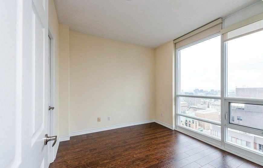 763 Bay Street - Photo 20