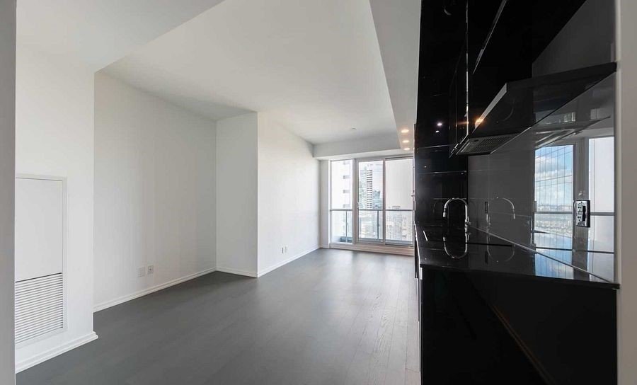 70 Temperance Street - Photo 12