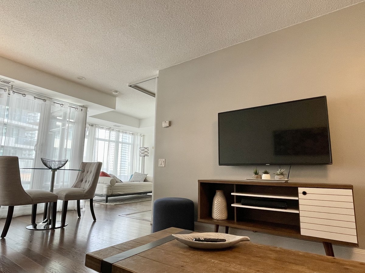 2191 Yonge Street - Photo 7