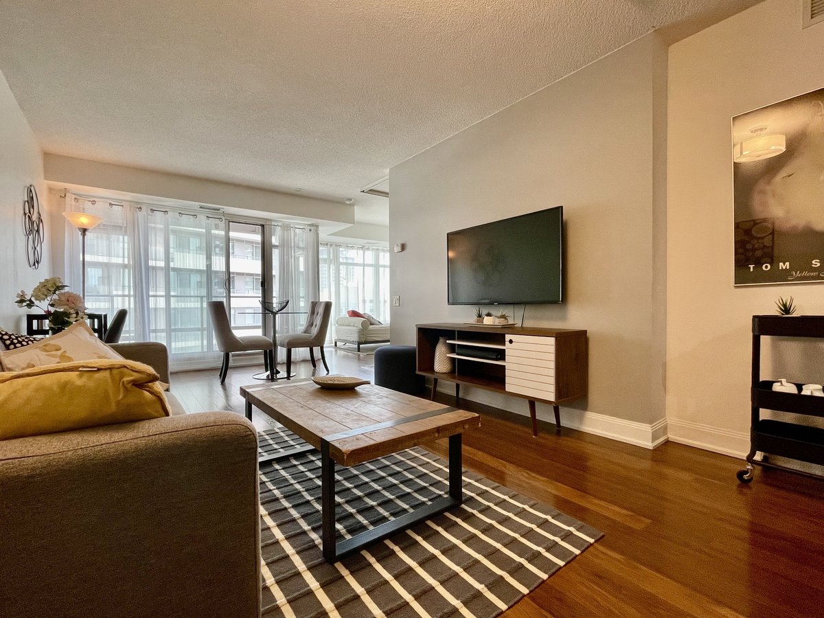 2191 Yonge Street - Photo 8