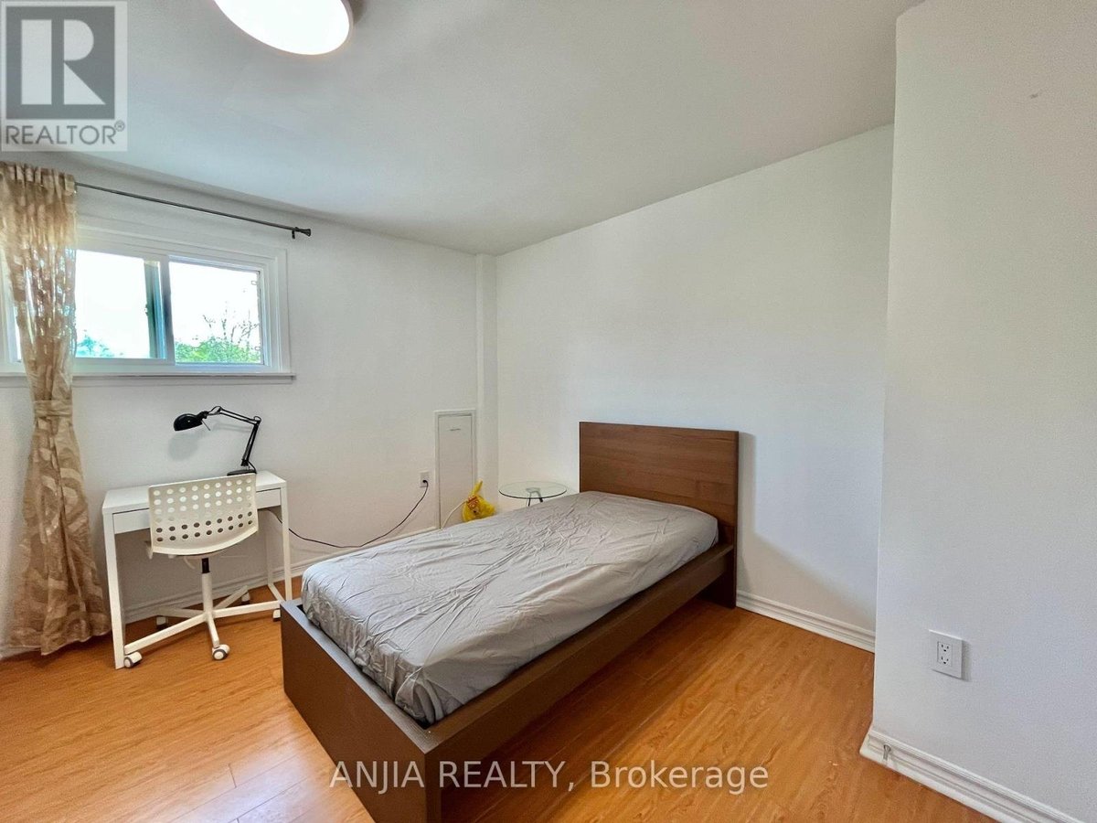 UNIT 3 - 256 HOMEWOOD AVENUE - Photo 2