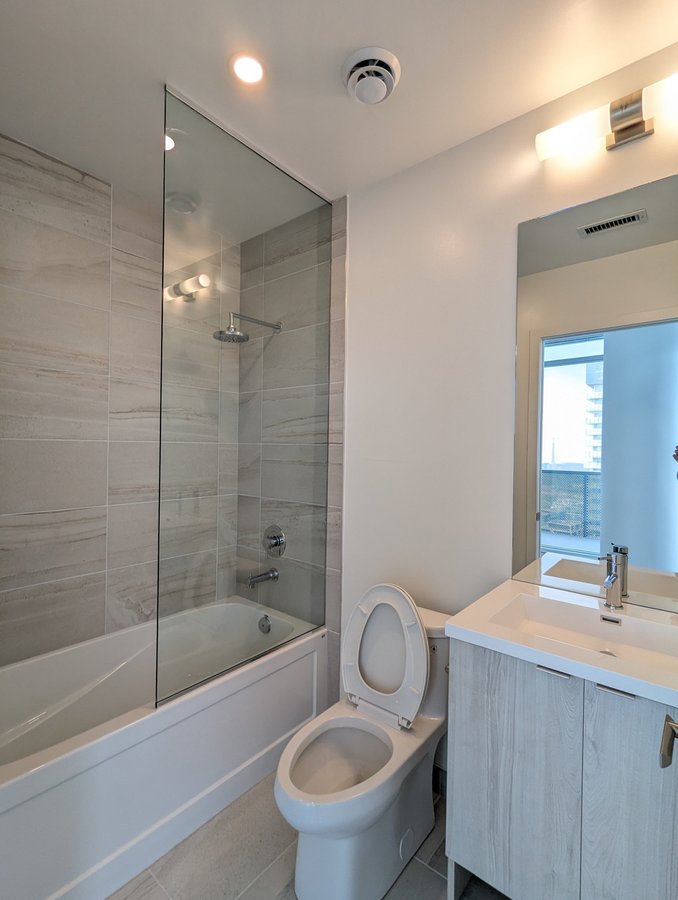 138 Downes Street - Photo 9