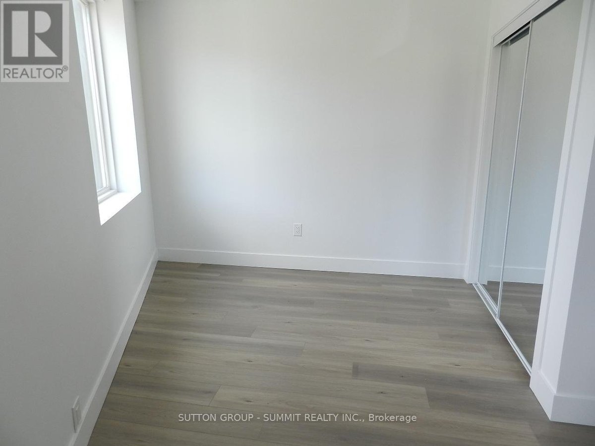 2/F - 577 GERRARD STREET E - Photo 7