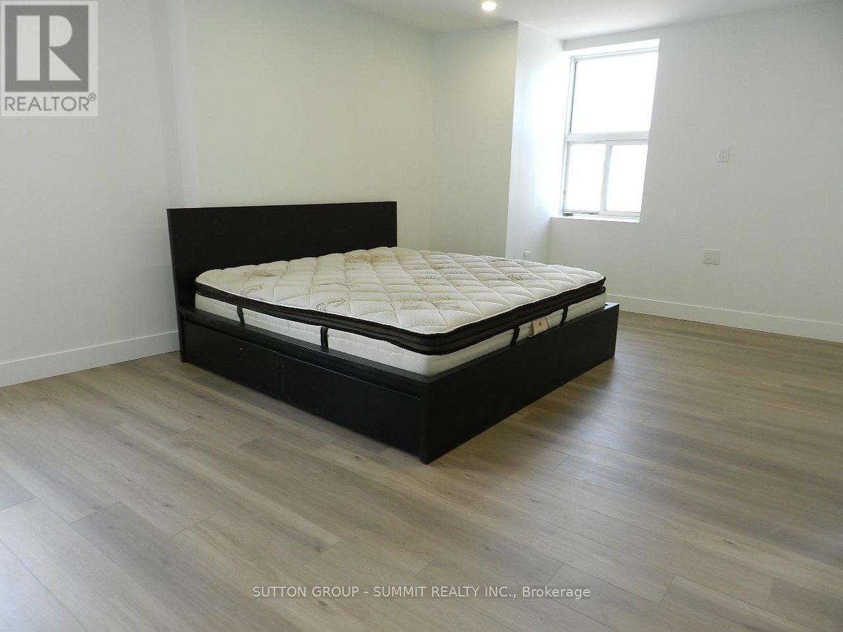 2/F - 577 GERRARD STREET E - Photo 16