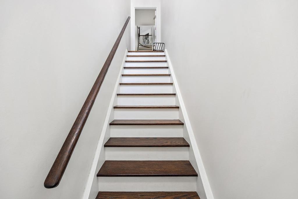 645 Davenport Road - Photo 18