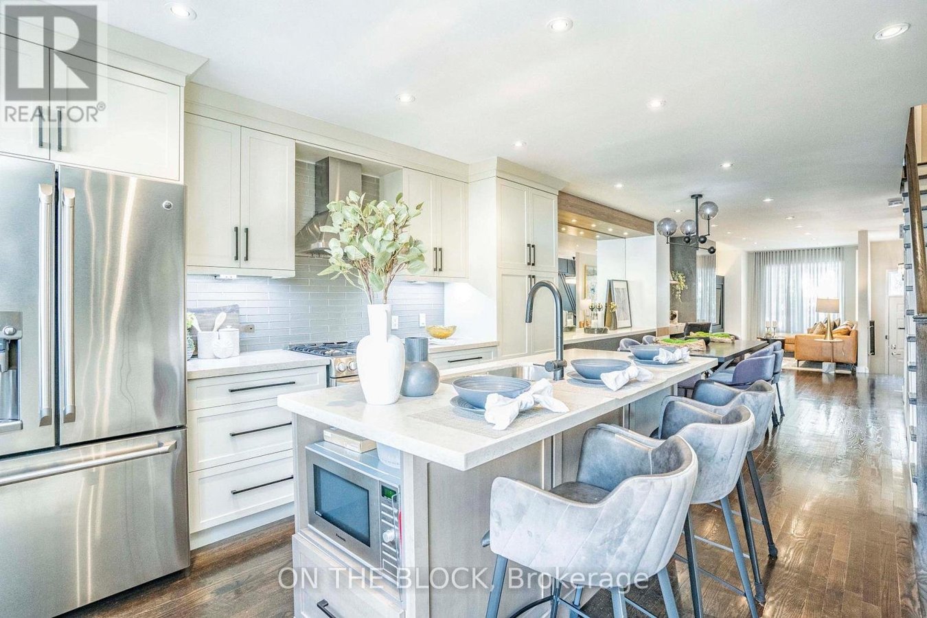49 LESLIE STREET - Photo 20