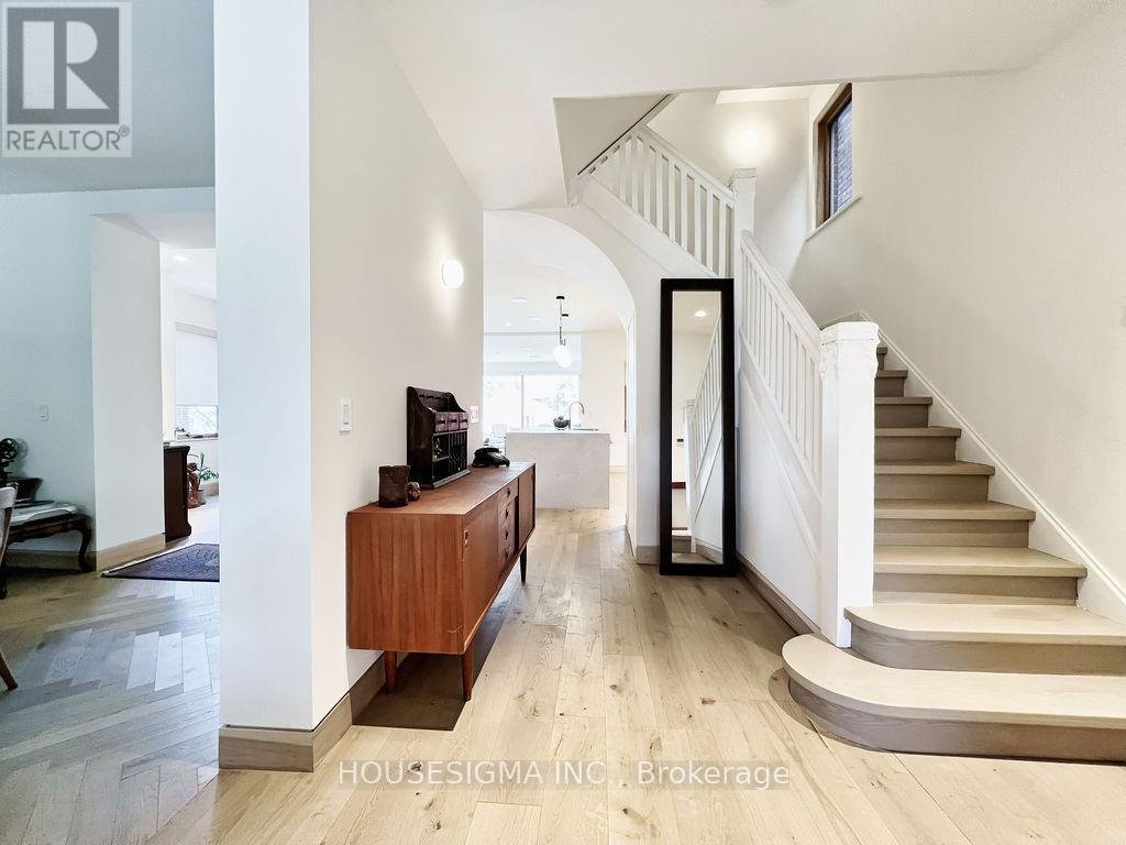 36 HIGHVIEW CRESCENT - Photo 3