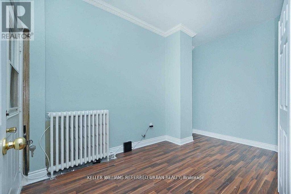 MAIN - 575 DUFFERIN STREET - Photo 2