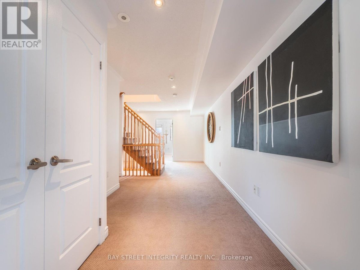 96 WOODBINE AVENUE - Photo 22