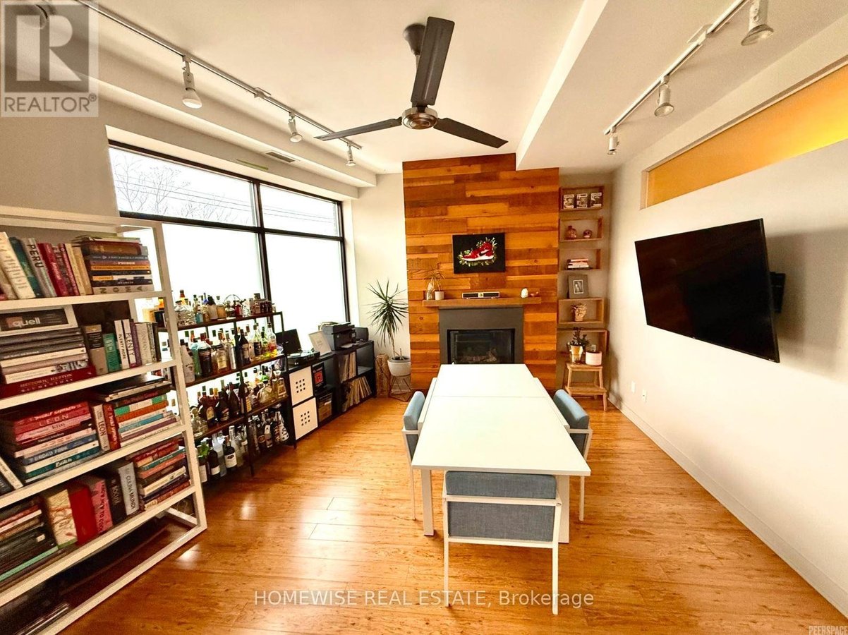 3633 DUNDAS STREET W - Photo 3