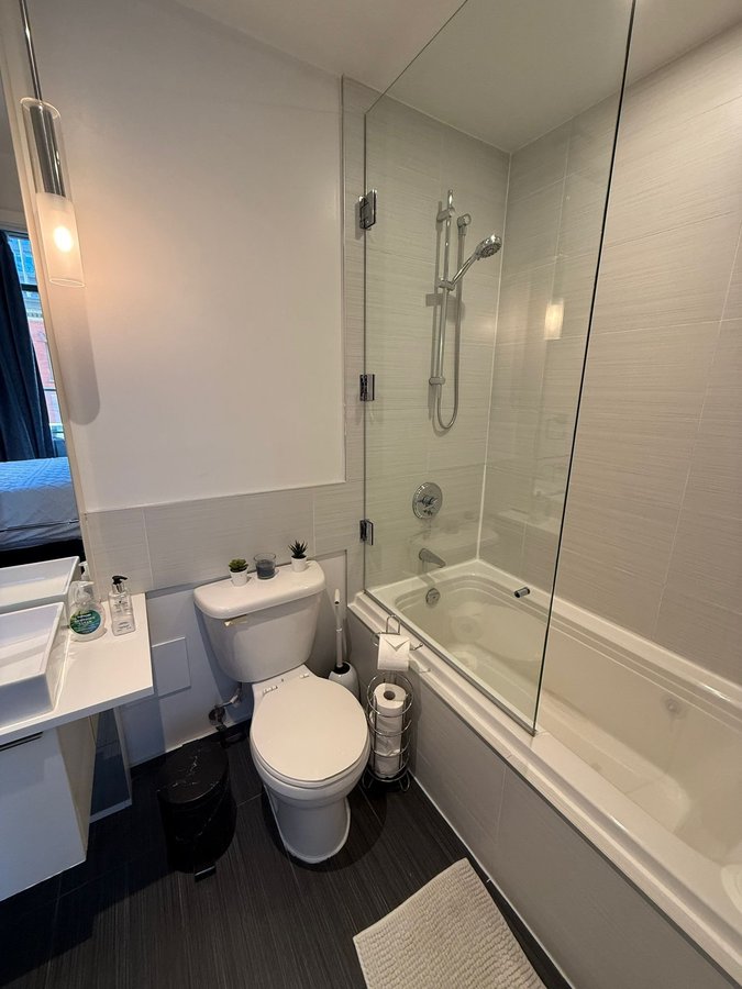 8 Charlotte Street - Photo 17