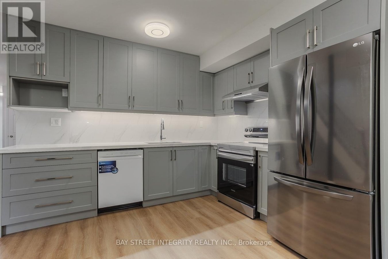 19 D'ARCY STREET - Photo 2